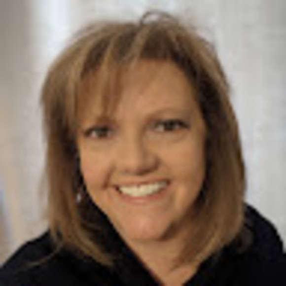 Meet your Posher, Kerri - Picture 1 of 1